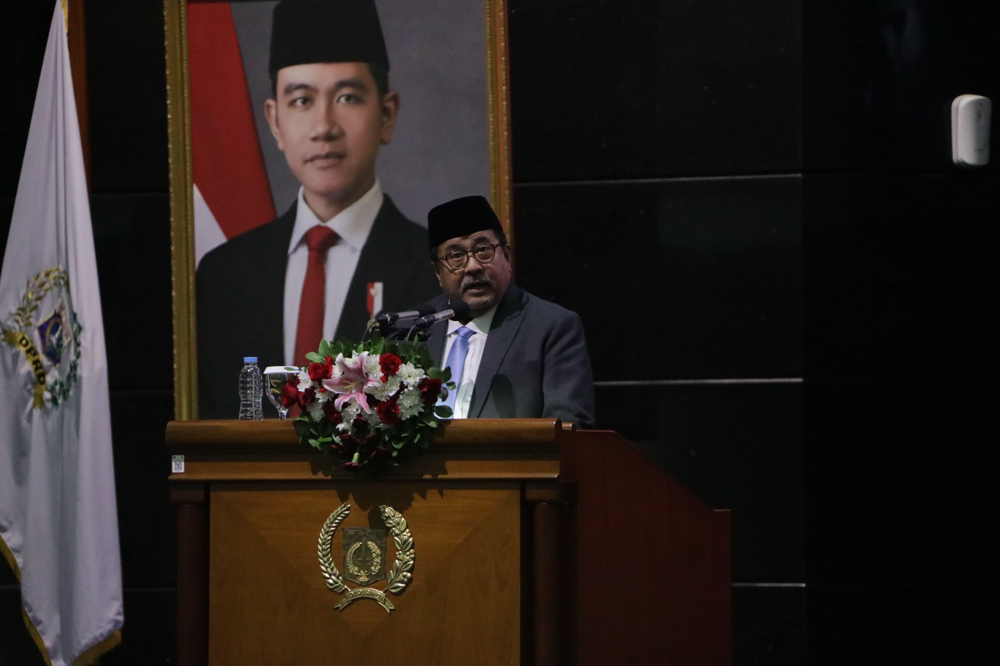Wagub Rano Tanggapi Pandangan Legislatif atas Raperda Pertanggungjawaban APBD 2024